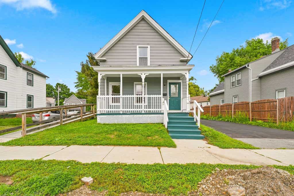 Photo of 128 Marlboro Street, Keene, NH 03431 (MLS # 5103806)