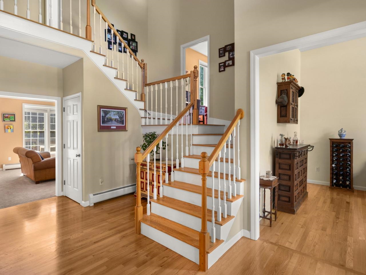 8 Lida Drive