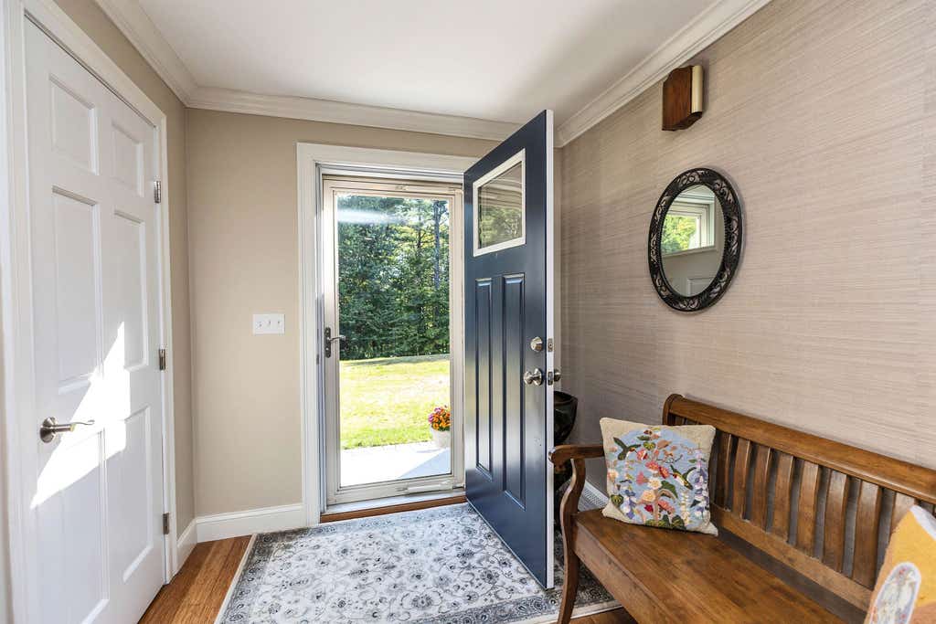 Photo of 9 Audley Divide, Bow, NH 03304 (MLS # 5092399)