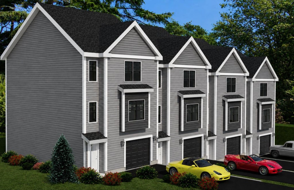 Photo of 2 York Way #2, Manchester, NH 03103 (MLS # 5110750)