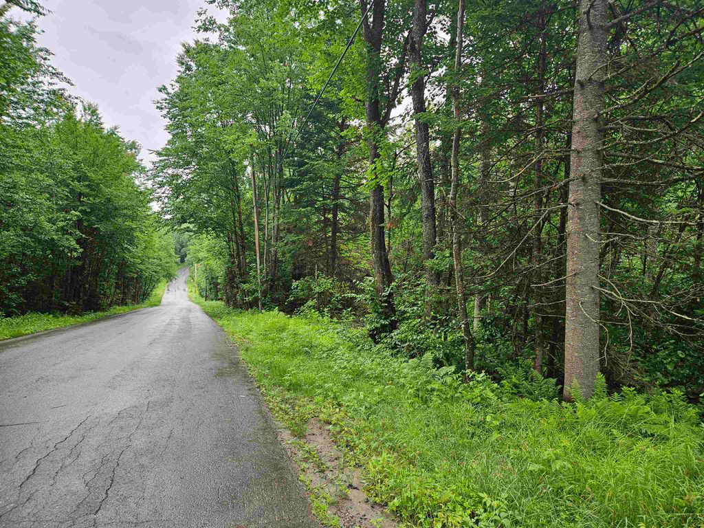 Photo of 15 Hadley Road, Sugar Hill, NH 03586 (MLS # 5001915)