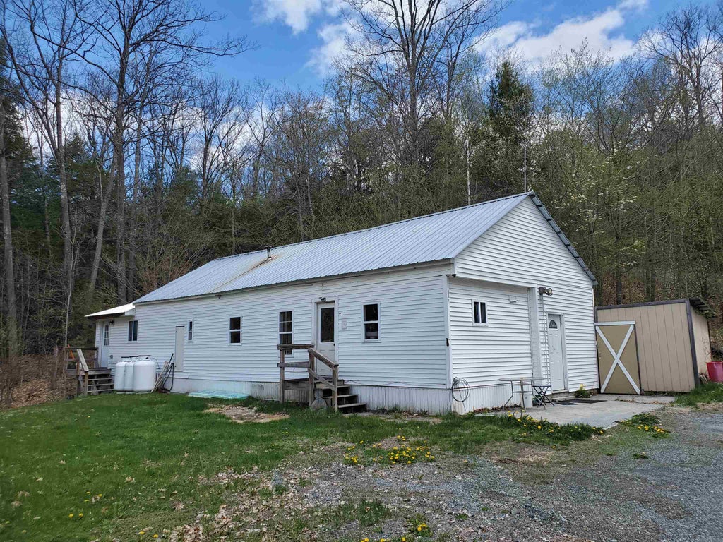 Photo of 557 Fernwood Farms Road, Canaan, NH 03741 (MLS # 5088400)