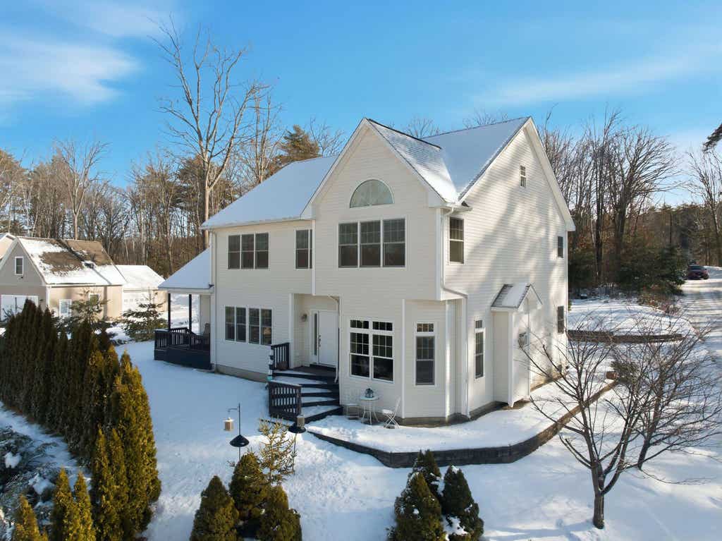 Photo of 56 Sun Lake Drive, Belmont, NH 03220 (MLS # 5072952)
