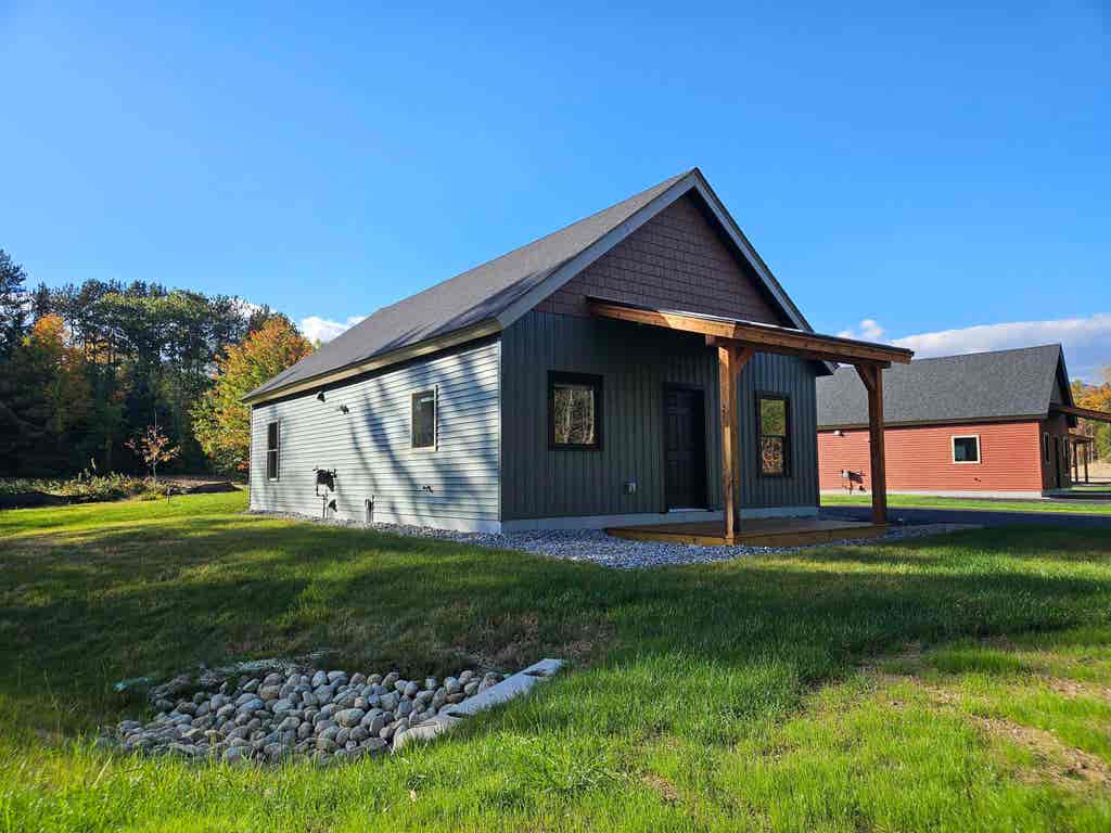 Photo of 23 Steele Drive #23, Woodstock, NH 03262 (MLS # 5103049)