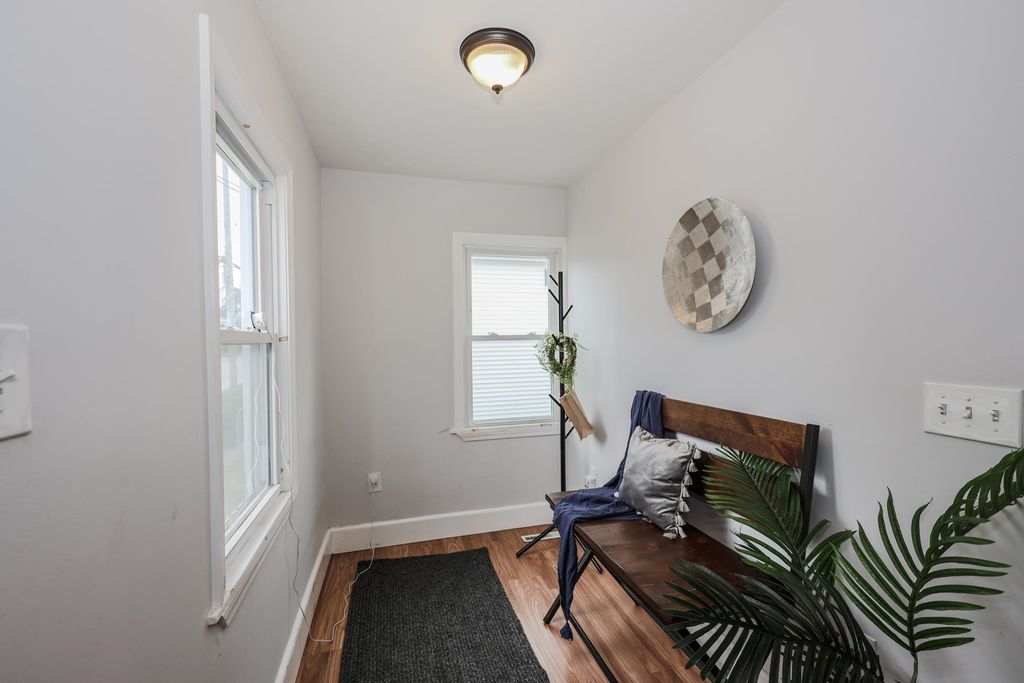 Photo of 258 Belmont Street, Manchester, NH 03103 (MLS # 5096021)