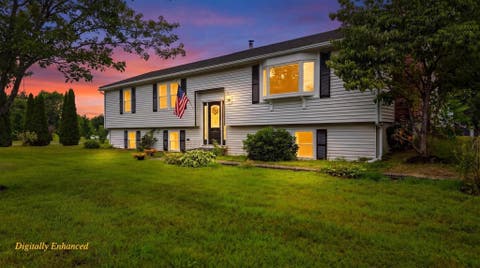 Photo of 16 Roberts Road, Litchfield, NH 03052 (MLS # 5104848)