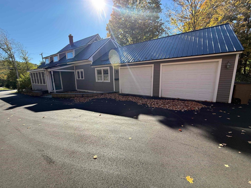 Photo of 176 Western Avenue #1, Henniker, NH 03242 (MLS # 5114247)
