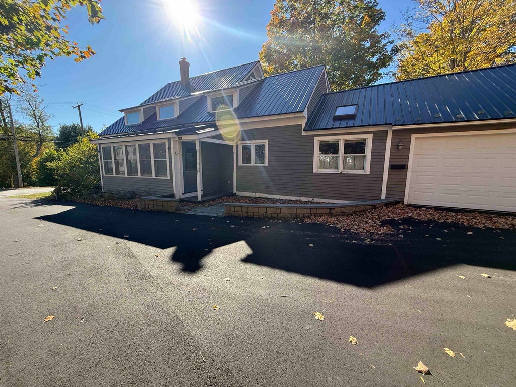 Photo of 176 Western Avenue #1, Henniker, NH 03242 (MLS # 5114247)