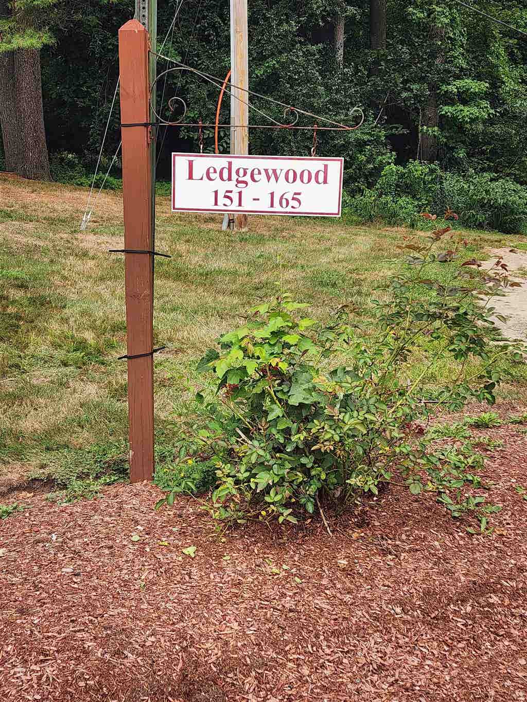 Photo of 162 Capitol Hill Drive, Londonderry, NH 03053 (MLS # 5106315)