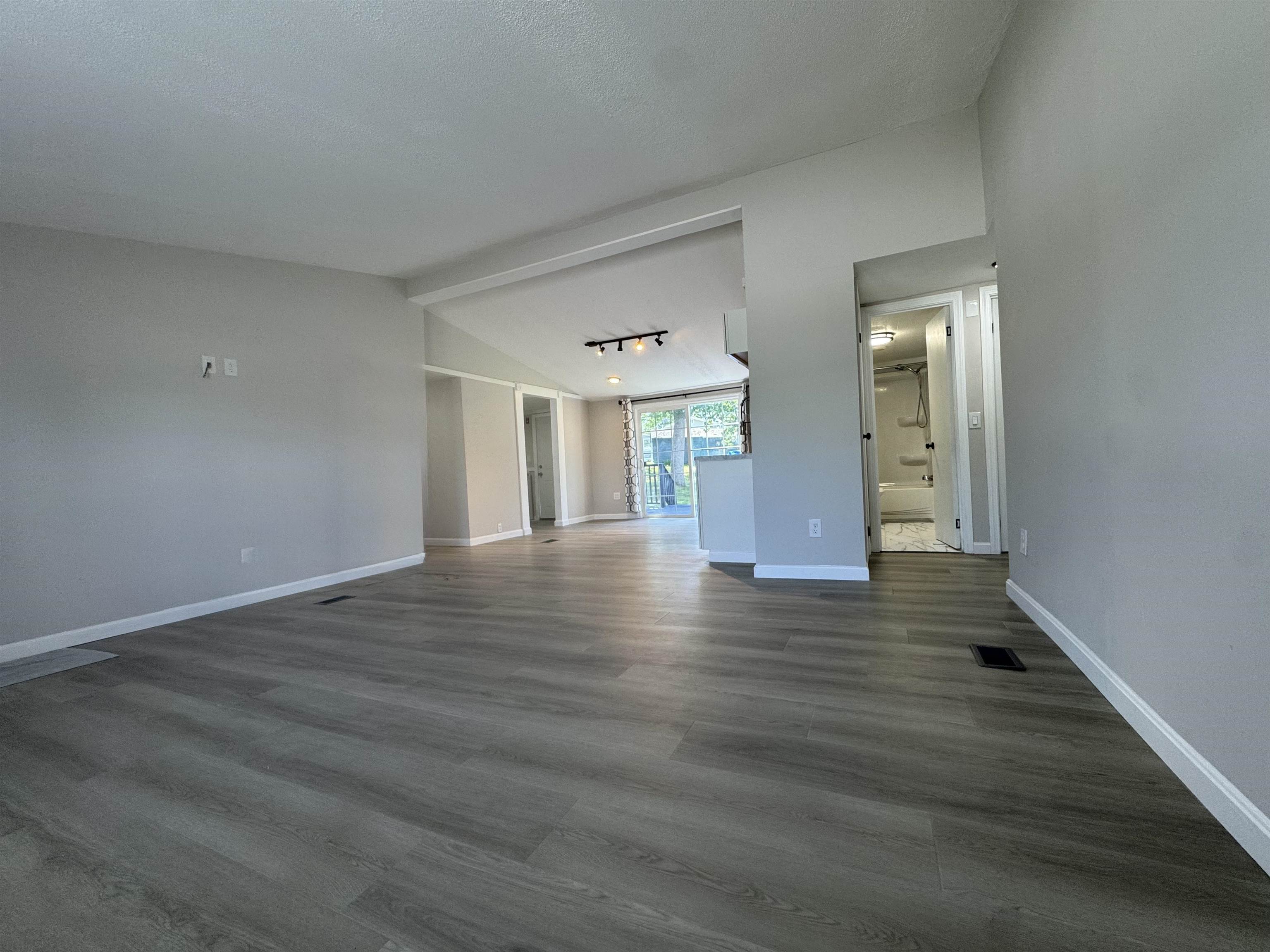 301 Sherwood Glen
