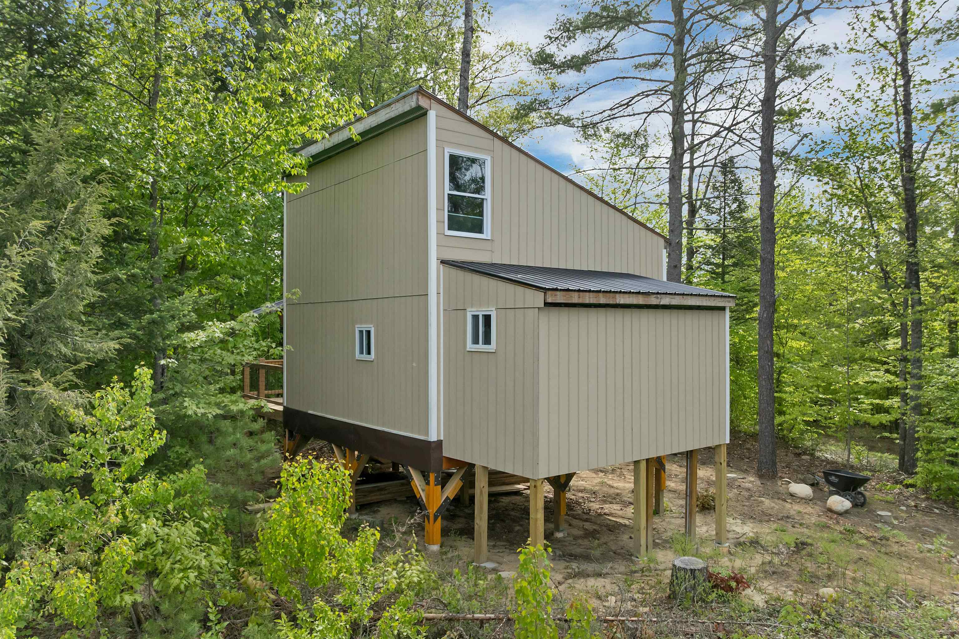 28 Mt Washington Drive