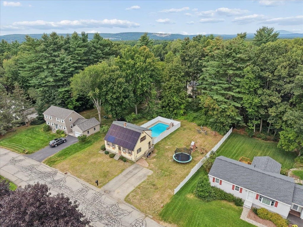 Photo of 23 Hampshire Drive, Concord, NH 03301 (MLS # 5108427)