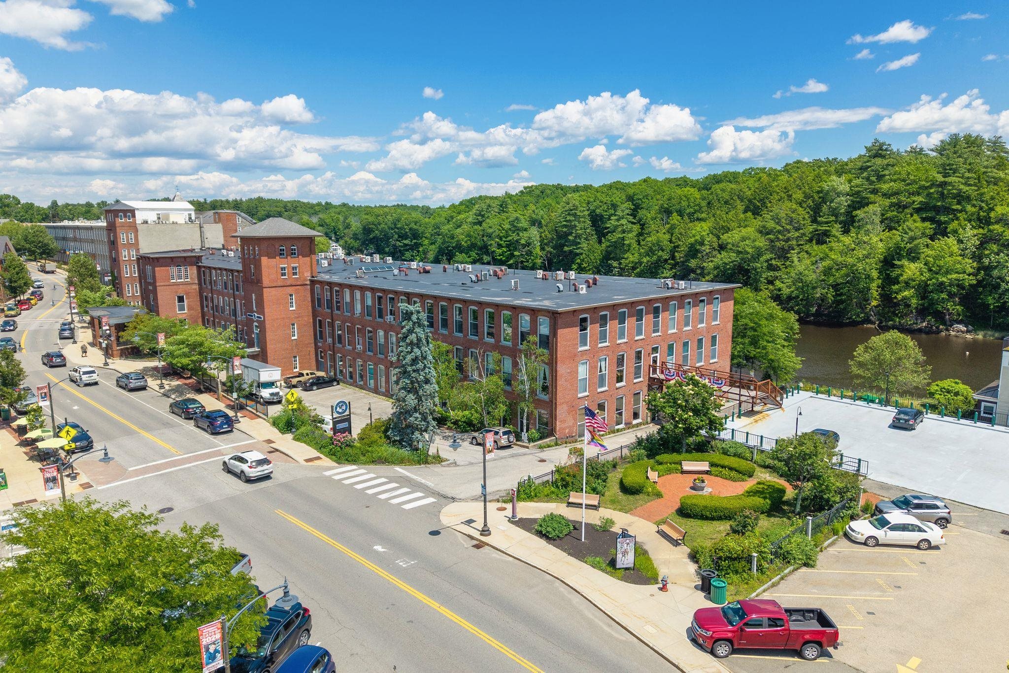 125 Main Street 2