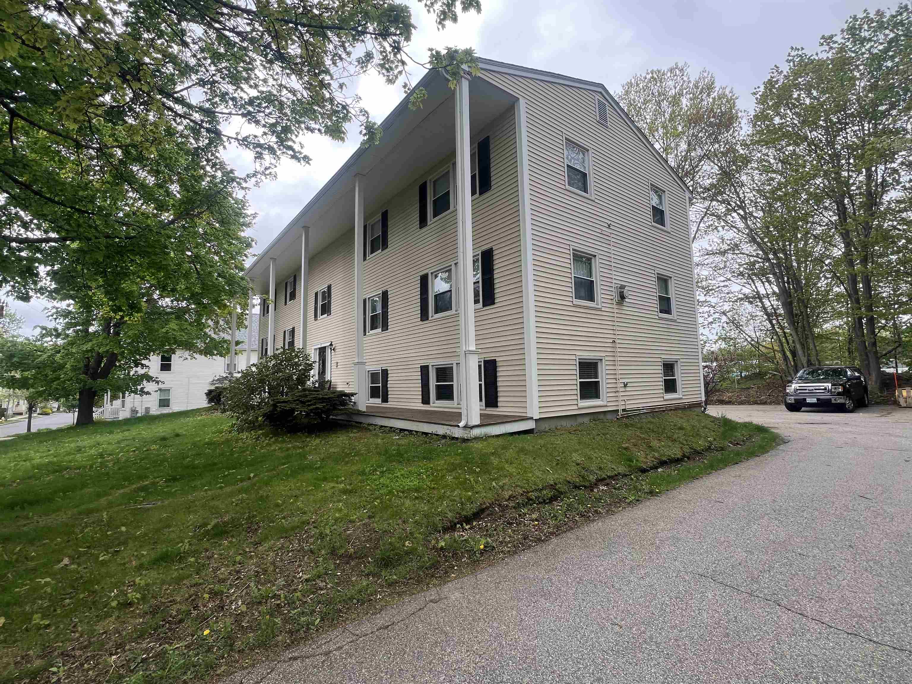 140 Cass Street A