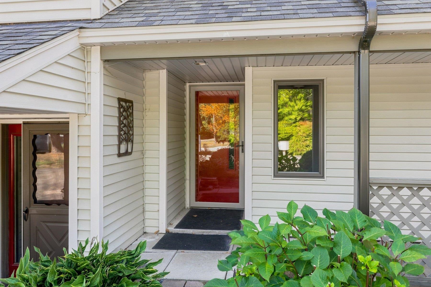 23 Bucks Hill Road
