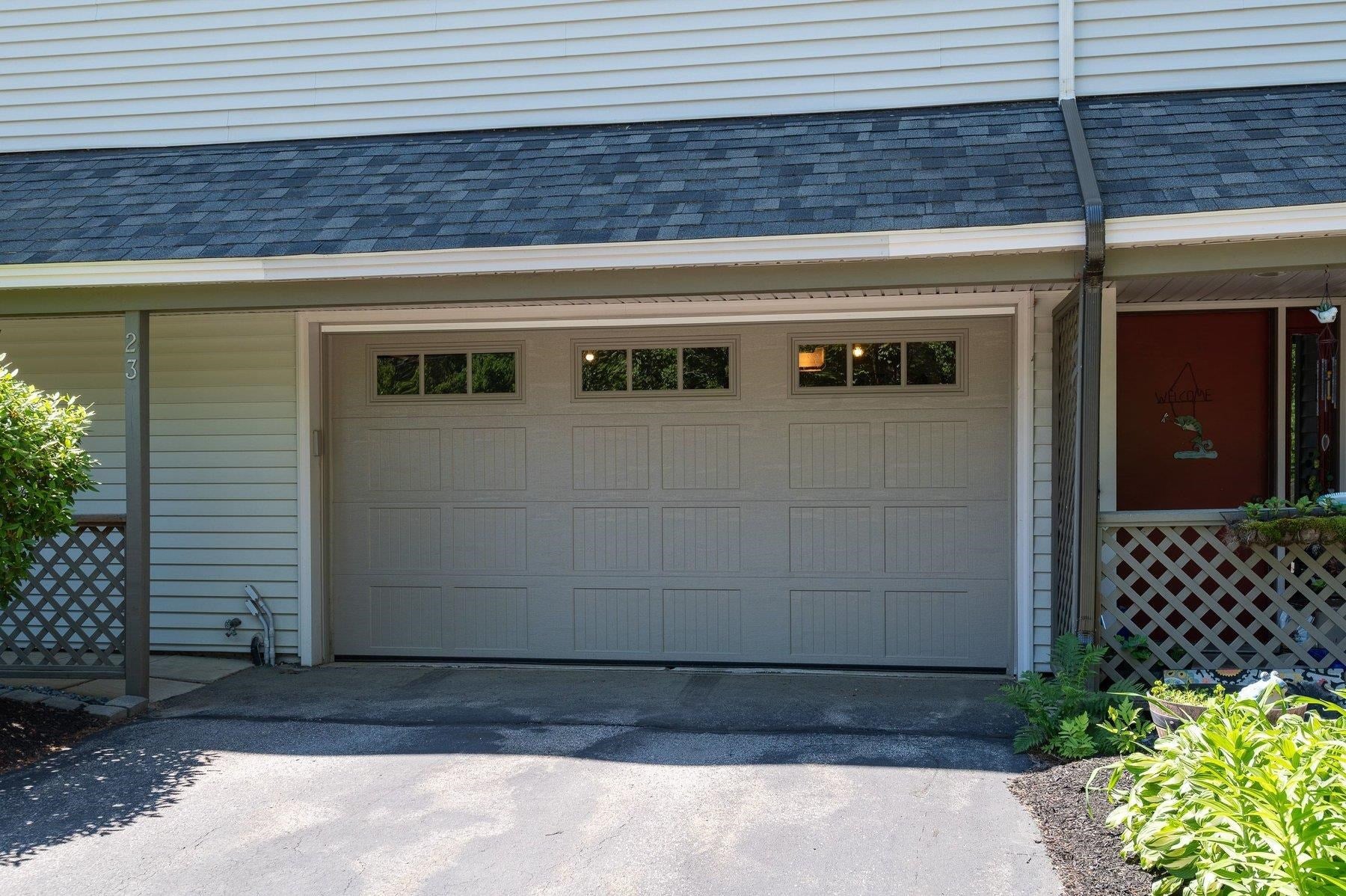23 Bucks Hill Road