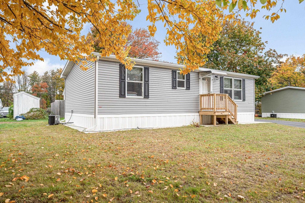 Photo of 41 B Street, Seabrook, NH 03874 (MLS # 5111377)