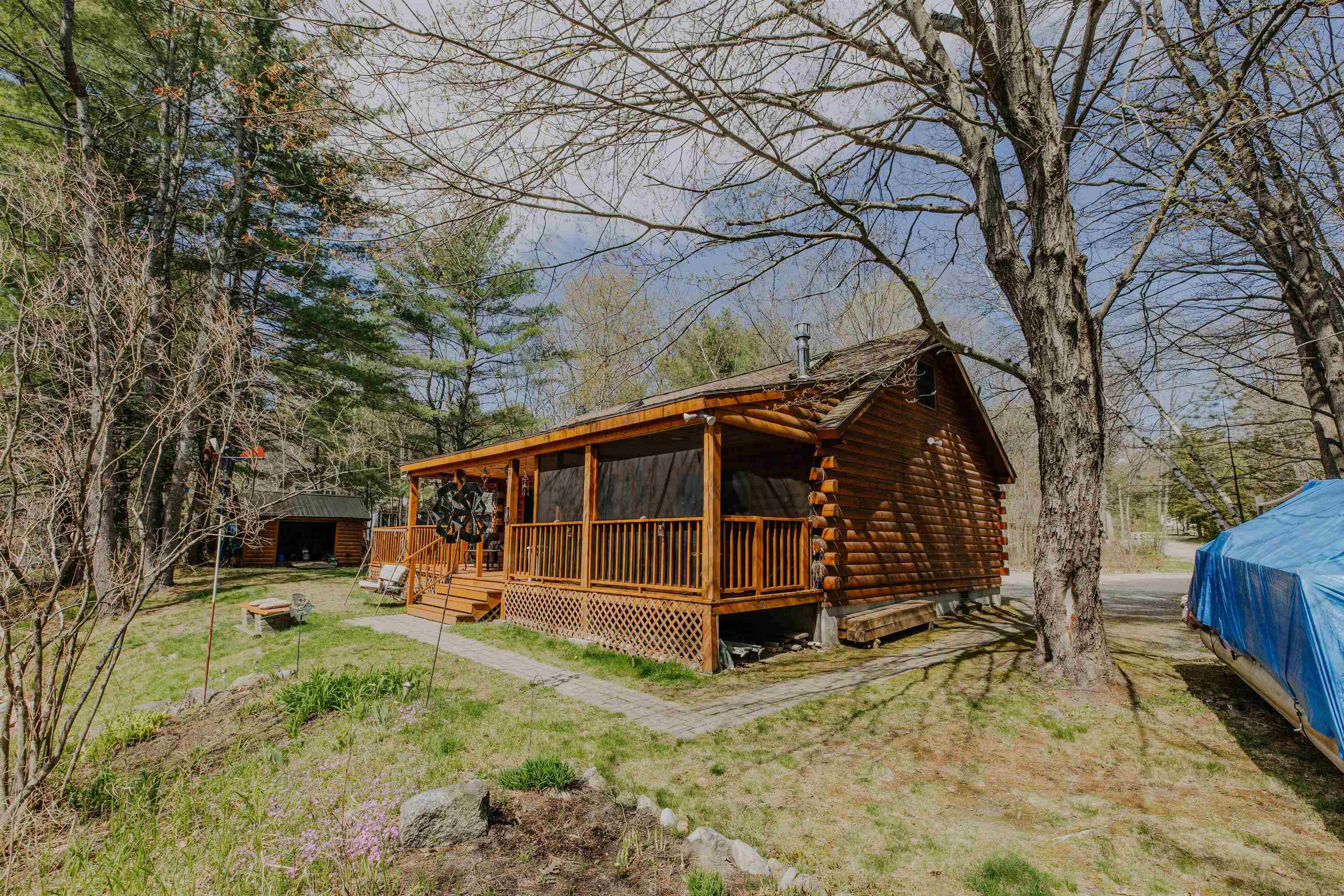 43 Moccasin Trail