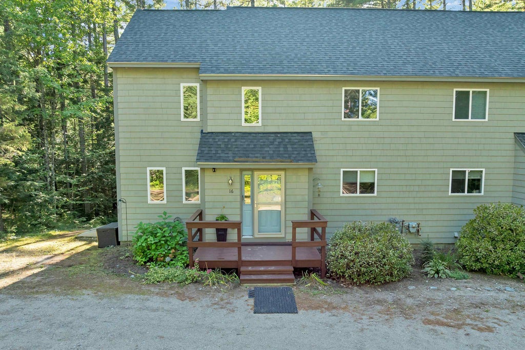 Photo of 59 Nearledge Road #16, Conway, NH 03860 (MLS # 5111450)