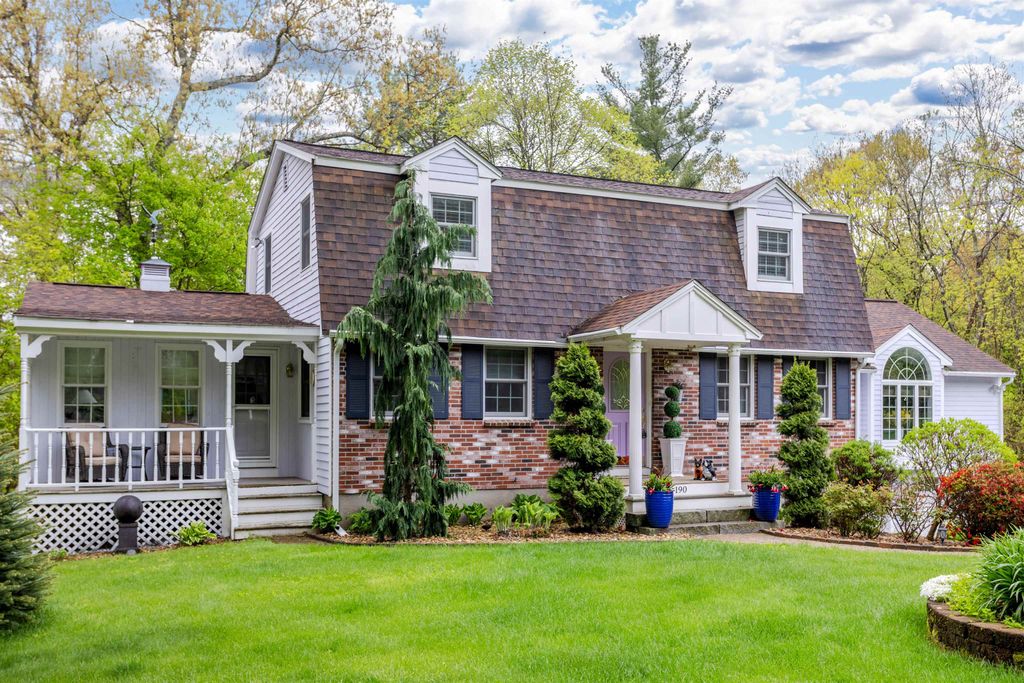 Photo of 190 Wyndridge Circle, Pelham, NH 03076 (MLS # 5088957)