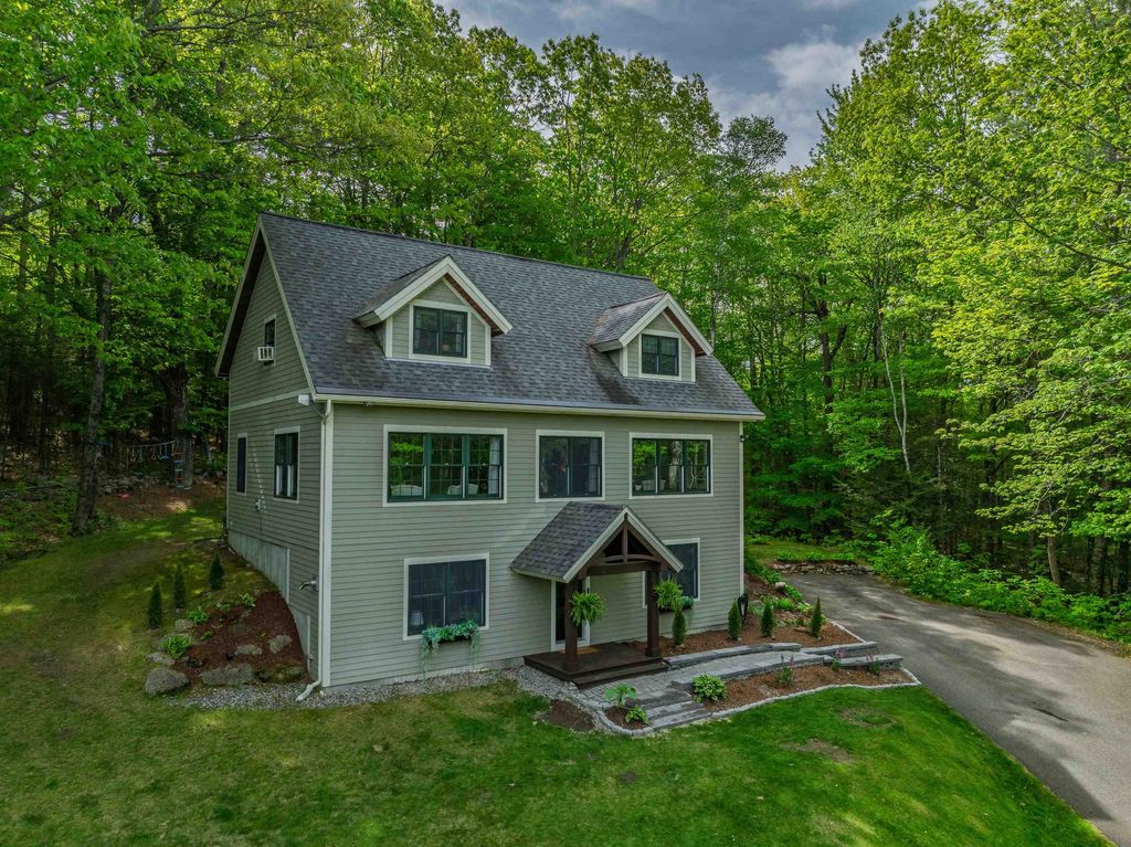 Photo of 48 Meadow Lane, Campton, NH 03223 (MLS # 5091302)