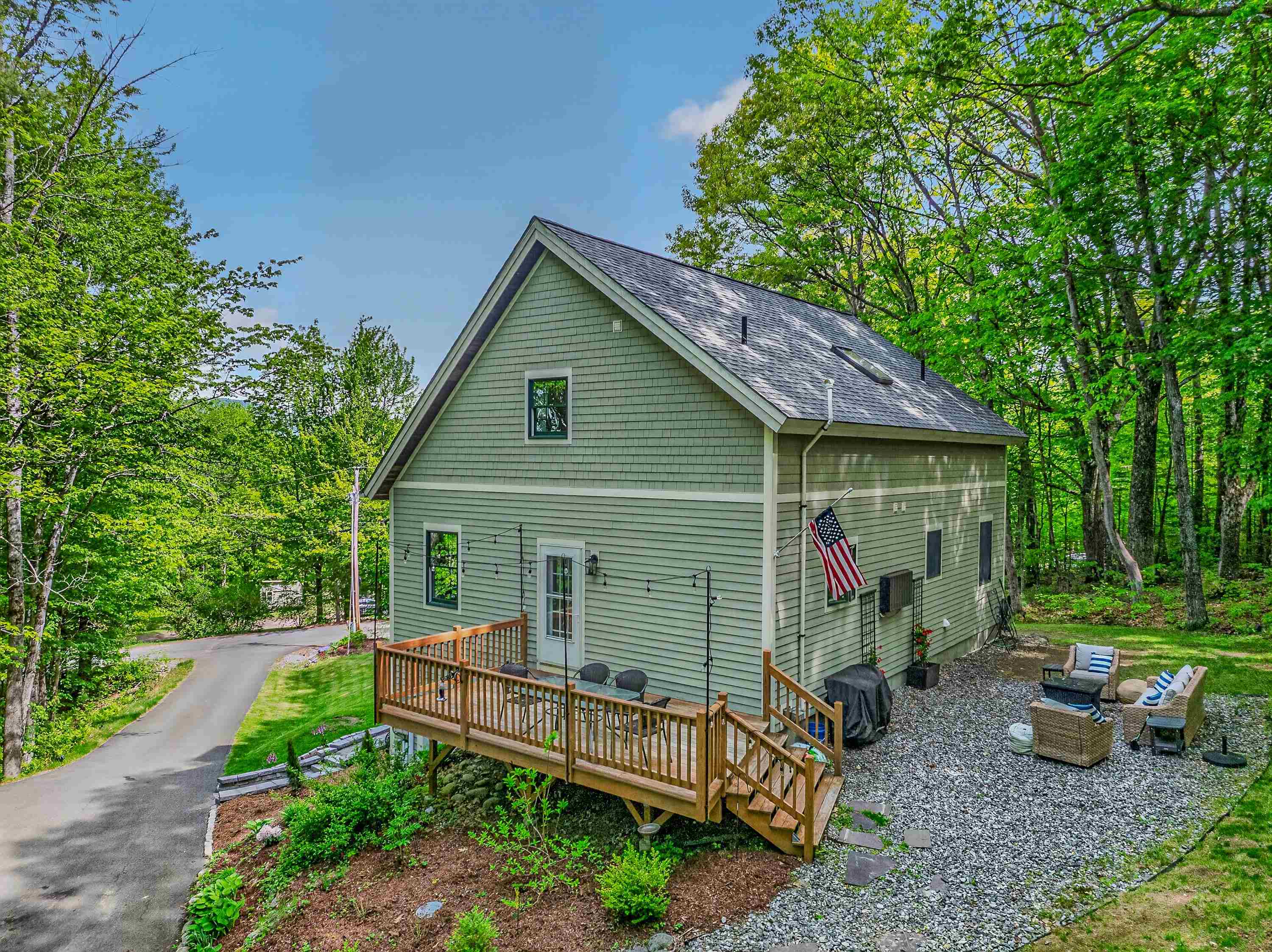48 Meadow Lane