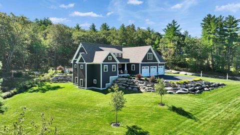 Photo of 109 Harvard Avenue, Auburn, NH 03032 (MLS # 5091777)
