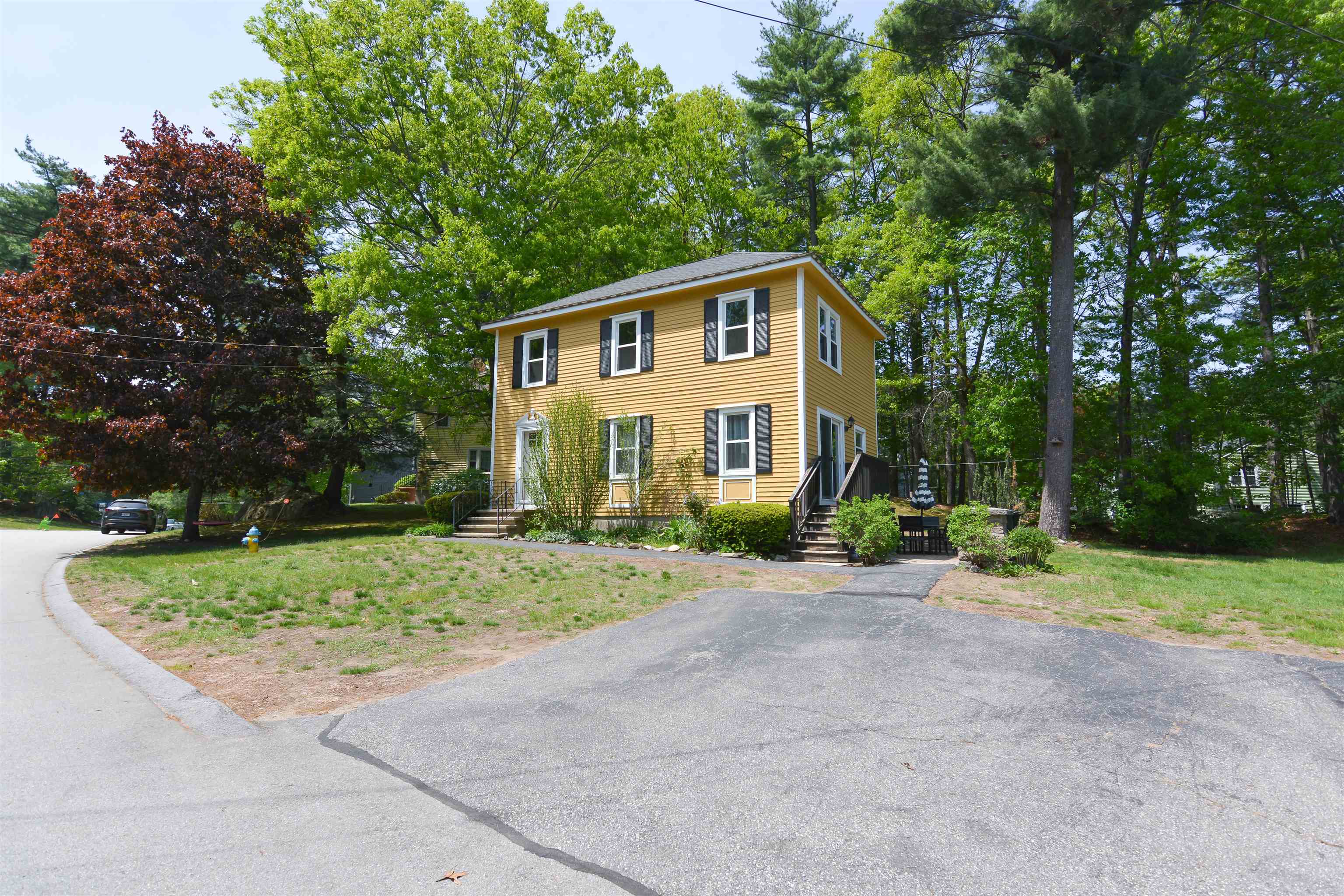 11 Beaujolais Drive