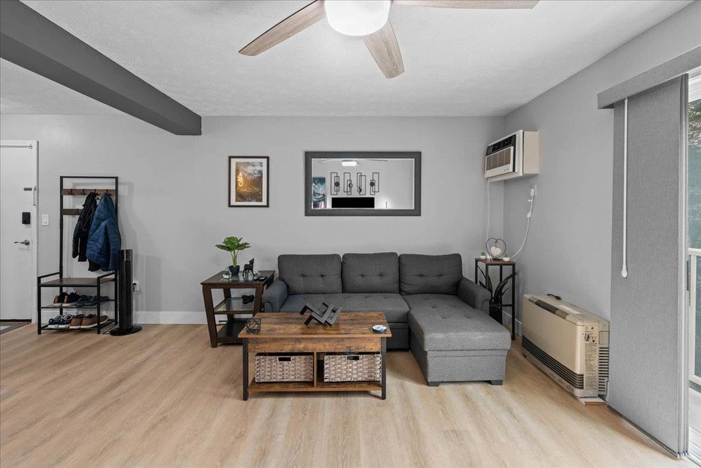 Photo of 11 Constitution Drive #11A, Londonderry, NH 03053 (MLS # 5105887)