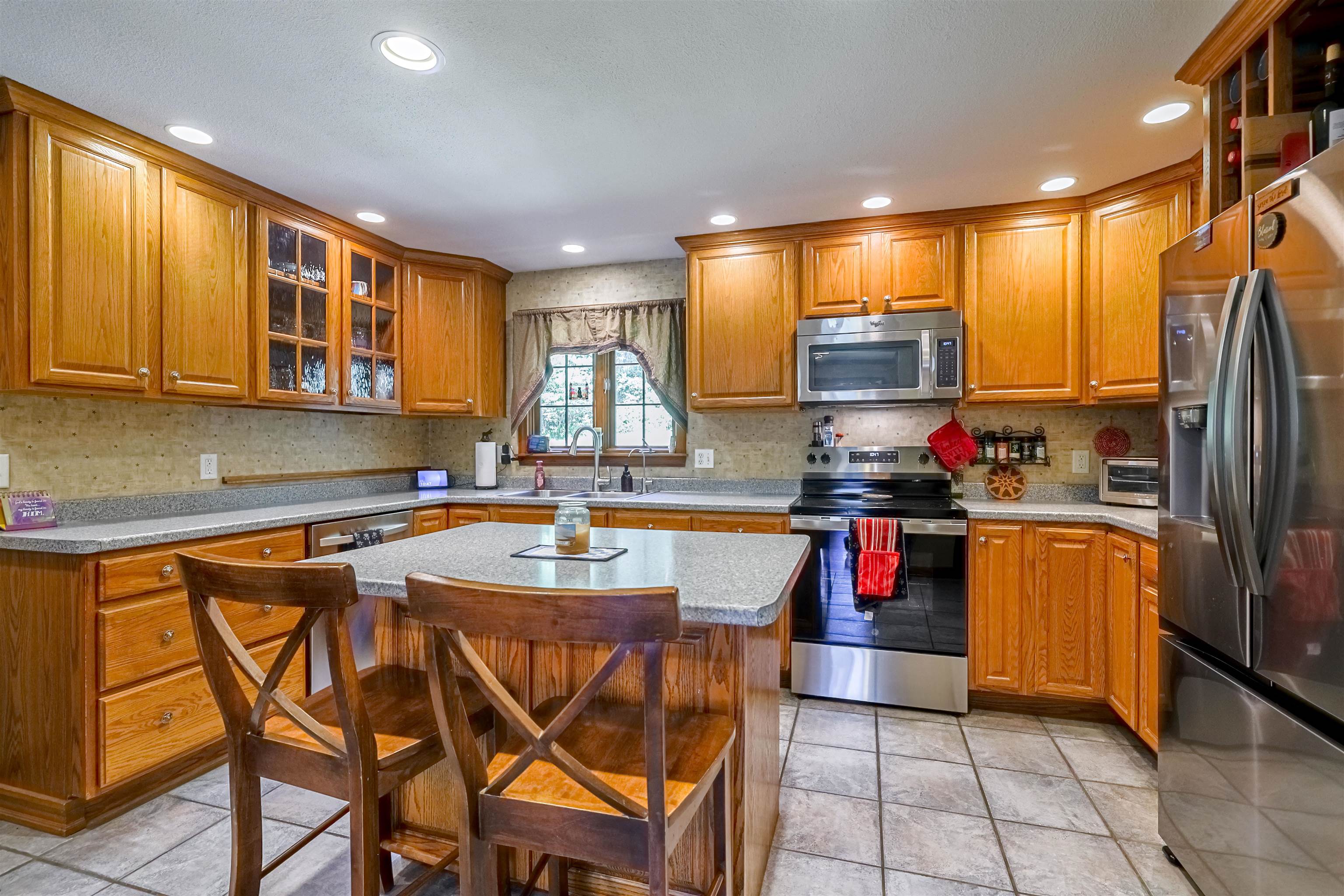 34 Cabot Road
