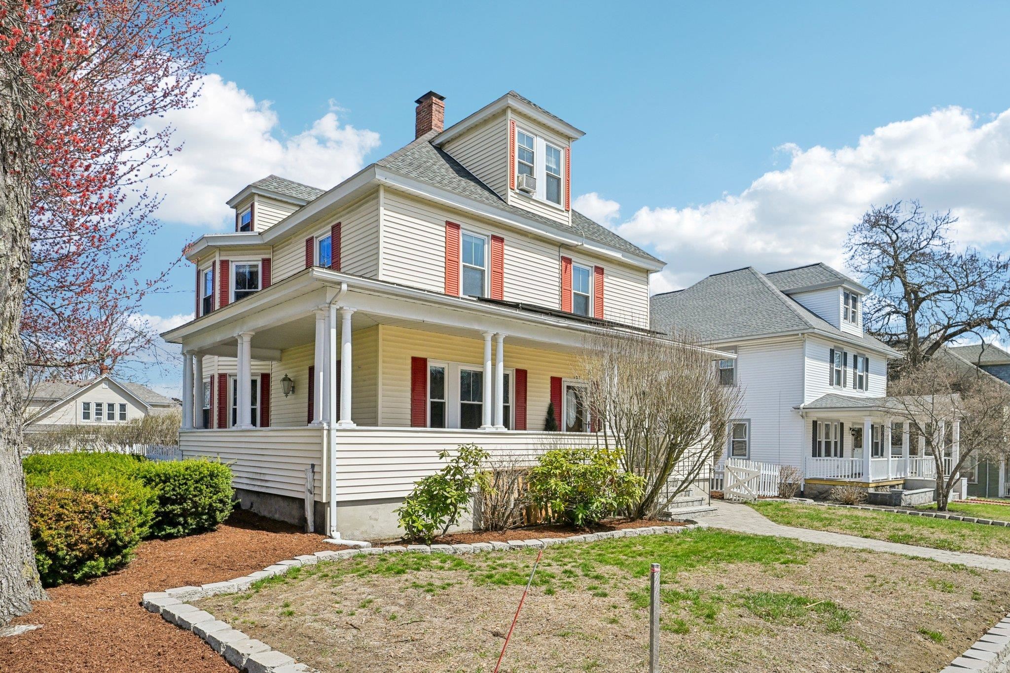 128 East Street