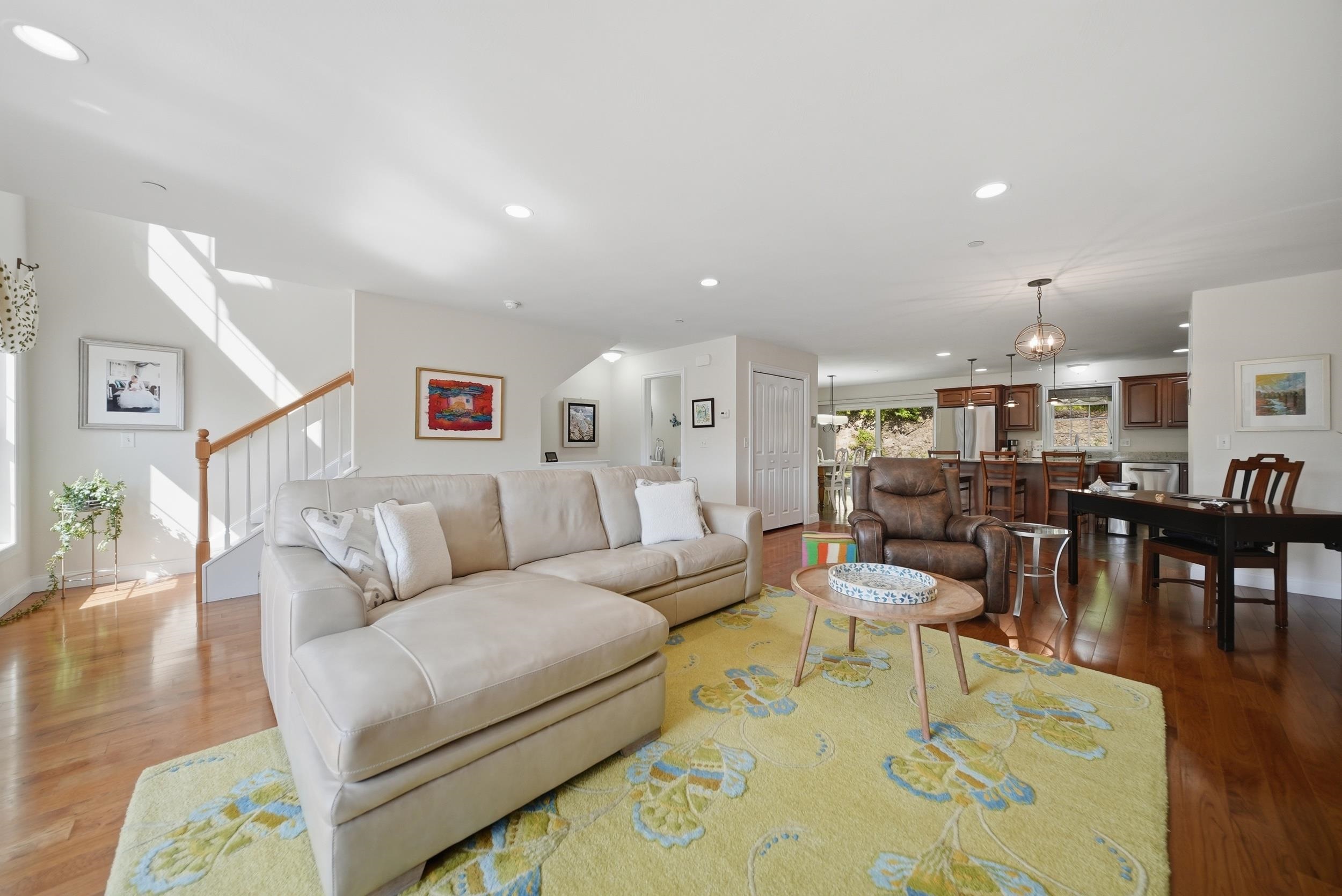 6 Aster Court B