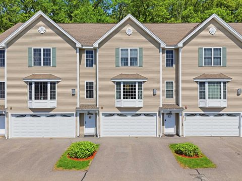 Photo of 6 Aster Court #B, Hudson, NH 03051 (MLS # 5091054)