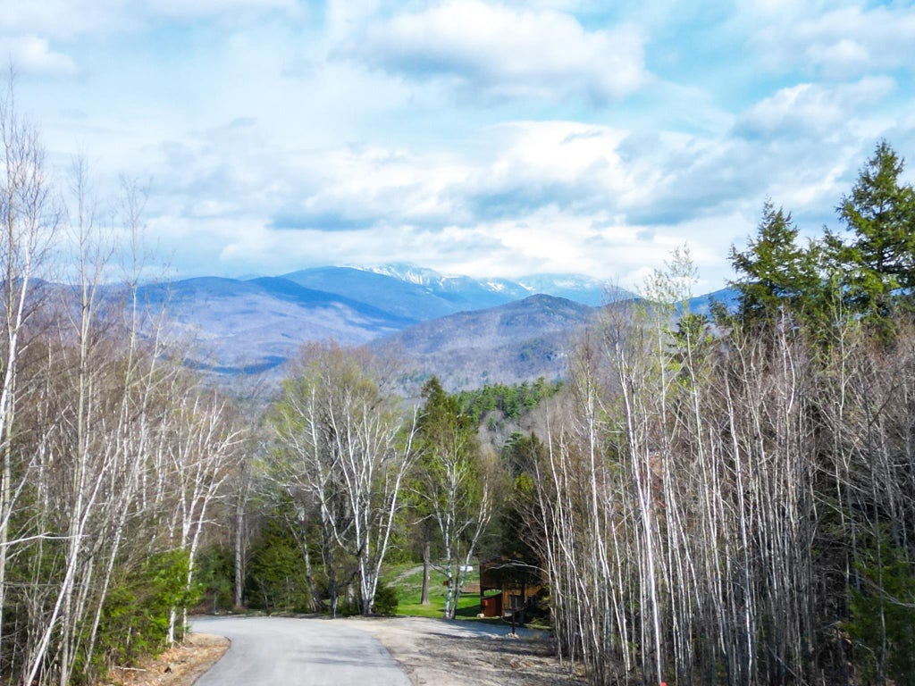 Photo of 32 Mountainview Road, Bartlett, NH 03812 (MLS # 5108632)