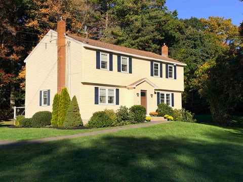 Photo of 91 Fordway Extension #b, Derry, NH 03038 (MLS # 5113785)