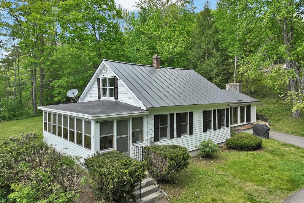 Photo of 900 Franklin Highway, Andover, NH 03216 (MLS # 5090990)