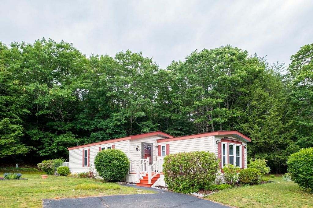 Photo of 58 Monadnock Drive, Rochester, NH 03867 (MLS # 5095884)