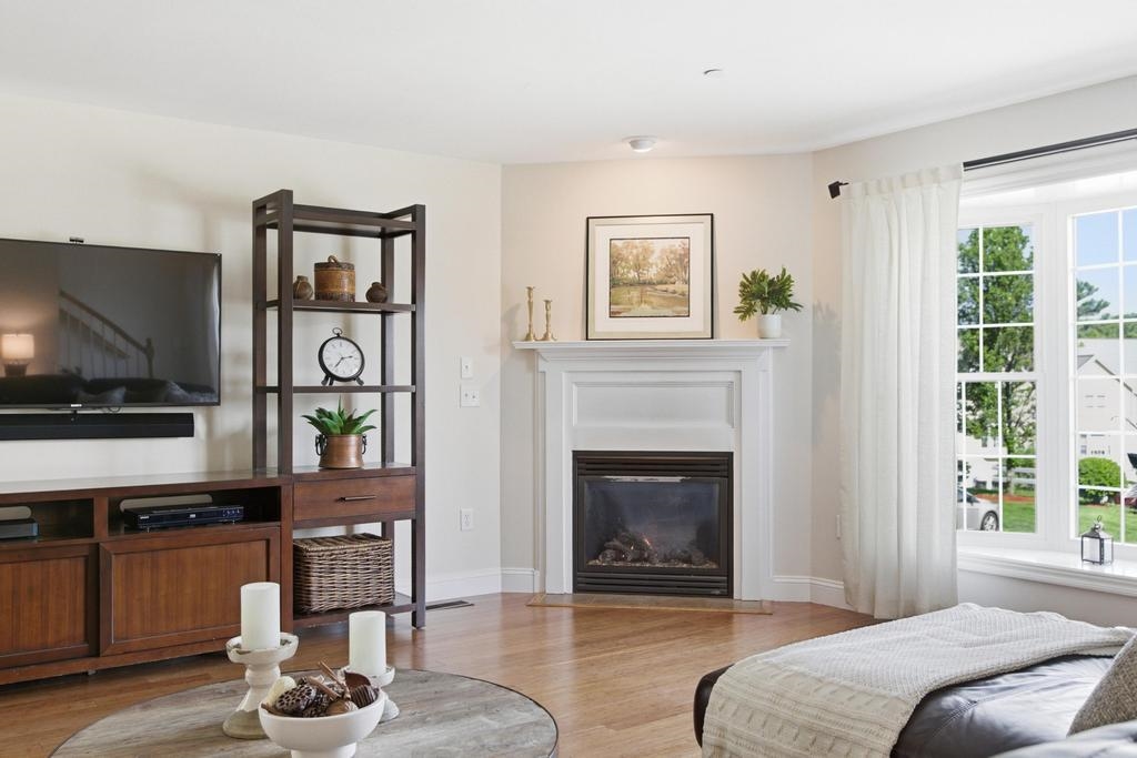 4 Aster Court B