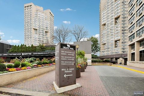 7004 Boulevard East Unit 28C, Guttenberg, NJ 07093 - MLS#: 24036725