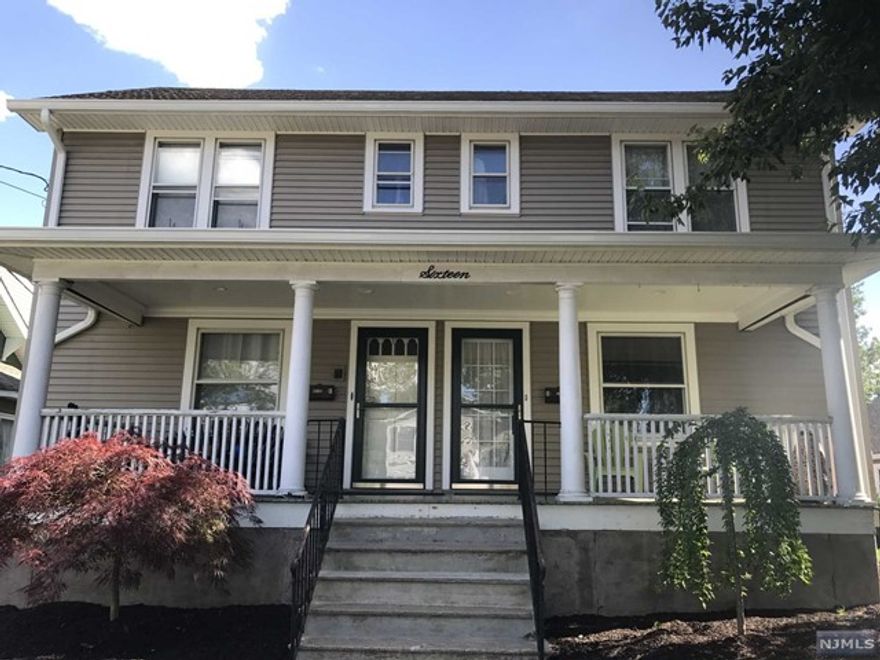 LARGE 2-BEDROOM DUPLEX APARTMENT.....HIGH CEILINGS.....GLEAMING HARDWOOD FLOORS THROUGHOUT.....GREAT NEW EAT-IN KITCHEN W/ SS APPLIANCES AND NEW FULL BATH. SHARED USE OF YARD AND LEMONADE PORCH IN FRONT....USE OF BASEMENT FOR LAUNDRY AND STORAGE....METICULOUSLY MAINTAINED. LANDLORD TAKES CARE OF LAWN MAINTENANCE. TENANT PAYS ALL UTILITIES AND CABLE. ALL APPLICANTS AND TENANT CREDIT SCREENING GO THROUGH NTN/LA. ASK AGENT FOR DETAILS. ABSOLUTELY NO PETS.