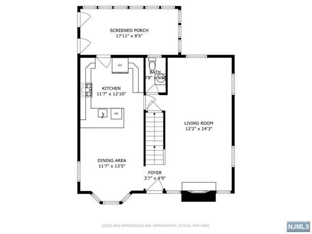 Main image without alt text