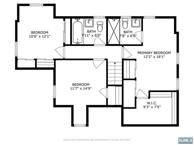 Main image without alt text