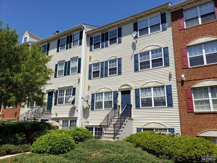 This well-maintained 2-bedroom condo in Society Hill is a must-see! Situated in a prime location, it's close to Rutgers, University Hospital, NJIT, and all downtown businesses. With a private entrance leading to the 2nd floor, you'll step into a sun filled living room, comfortable dining room and bright kitchen are just around the corner. Upstairs, you'll find two bedrooms, a full bathroom, and a laundry room with stacked washer/dryer provided. Close to shopping transportation, dining and amenities.