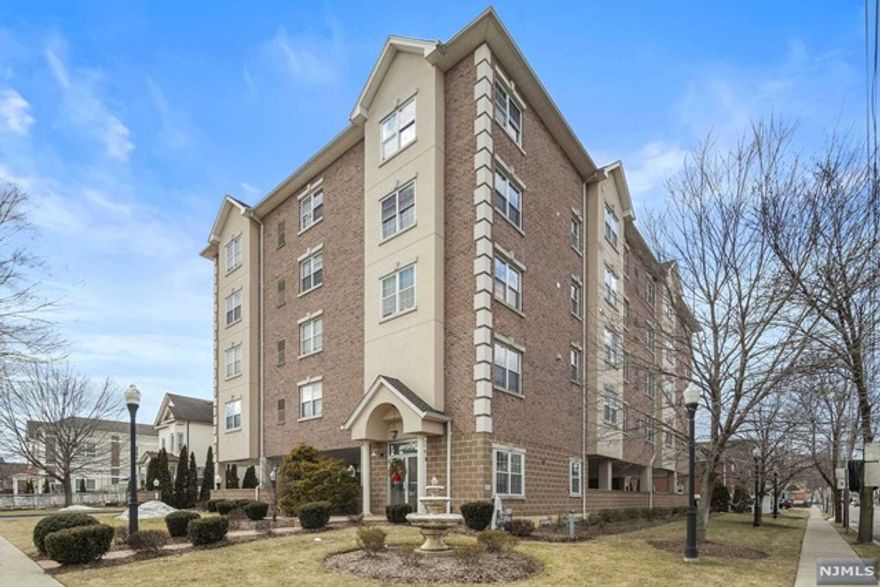 Gorgeous two bedroom, two bathroom corner unit condo in newer building (built 2005) boasts sun filled living room open to spacious kitchen, primary bedroom with walk-in closet and en-suite full bathroom, large second bedroom, closets galore throughout, second full bathroom with laundry. Low maintenance includes two assigned parking spaces (one covered, one uncovered) and private storage bin right outside unit! Located close to Hackensack's Main St with tons of exciting new developments, restaurants/bars, shopping, and transportation. Pets allowed. Better than renting!