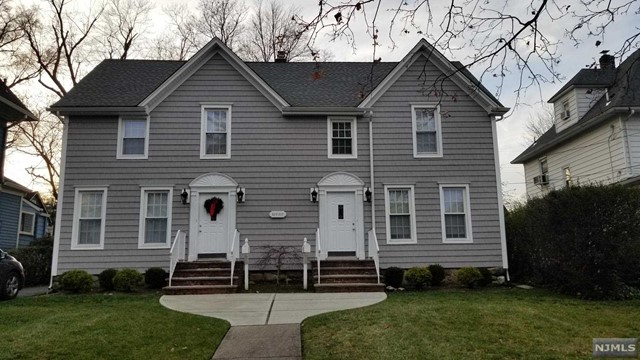 Rarely found side by side duplex/2 family in Oradell. Hardwood floors, freshly painted, professionally cleaned thru out the house. New full bathroom on the first floor. Livingroom open to dining area, updated kit with granite counter tops. 2 Large bedrooms and newer full bath on second floor. Own laundry and recroom, storage space in the basement. Backyard access from back door and basement. One car garage included plus extra parking on driveway. Convenient location to down town, schools, Bus & NJ transit train around corner. Lawncare included in rent, snow removal for tenant.