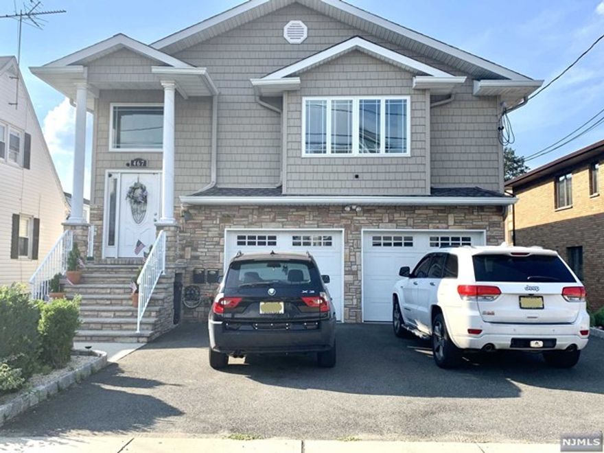 Welcome home! Don't miss this beautiful and sunny lower level in a multi-family home. Spacious eat-in kitchen and living room , hard-wood floors throughout. Two large size bedrooms and laundry in unit. Plenty of street parking. No use of garage/driveway, must obtain parking permit from town. Use of private landscaped back yard. Small pet considered.