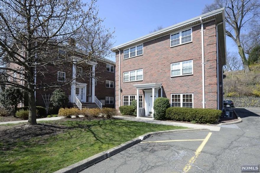 VERY SPACEIOUS 1 BEDROOM APARTMENT LOCATED ON THE GROUND FLOOR ON RIDGEWOOD HILLS. A QUIET AND WELL MAINTAINED COMPLEX. STEPS AWAY FROM TRANSPORTAION TO NYC! WALK INTO YOUR NEW APARTMENT THAT FEATURES AN OPEN DINING AREA THAT FLOWS EASILY INTO A LARGE LIVING ROOM, KITCHEN, LARGE BEDROOM, BATHROOM, AND TONS OF STORAGE SPACE! 1 PARKING SPACE INCLUDED ON A FIRST COME FIRST SERVE BASIS. GARAGE AND STORAGE AREA AVAILABLE UPON AVAILABILITY AND LAUNDRY ON SITE. COME AND FALL IN LOVE WITH THIS COMMUNITY AND EVERYTHING THIS COMPLEX HAS TO OFFER! CREDIT CHECK REQUIRED, NO PETS, AND TENANT MUST AQUIRE RENTERS INSURANCE.
