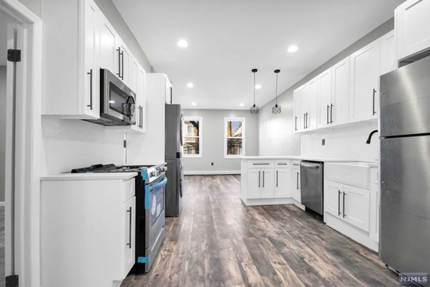 Welcome Home!!This is a Beautiful, Newly Renovated 2bed, 1bath, 3rd floor apartment, in the heart of Bloomfield. This unit features, Wall A/C, laminated flooring throughout, stainless-steel appliances, in-unit washer/ dryer, large closets, beautiful accents and finishes as well as a luxurious feel!! The master-bedroom has a large walk-in closet; which can also be used as a small office and has plenty of natural light. Take advantage of being just moments from the Watsessing train station (under 30 minutes to NYC) and Garden State Parkway. The proximity to food shopping (Aldi's), restaurants, and local vibrant shops give you the small city feel that makes Bloomfield attractive to all. Schedule your private showing now!!