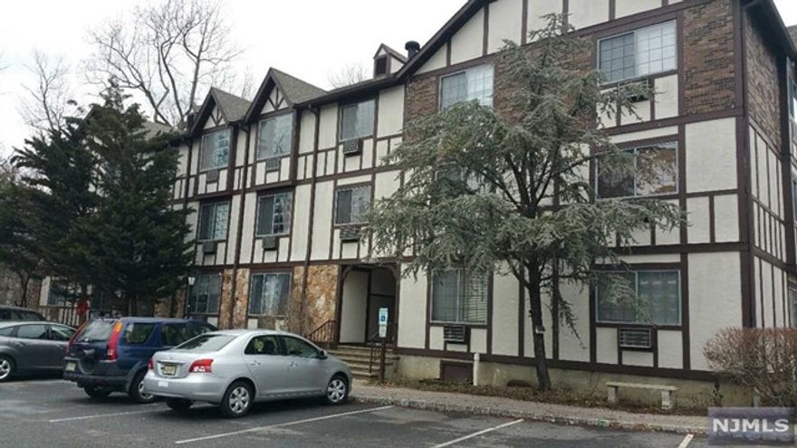 Updated one bedroom condo in Ridge Gardens. Large open floor plan. Kitchen, Dining area flows into the Living Room. The bedroom is approximately 13 x 13. Decorator inspired colors throughout. Storage unit with shelving and Laundry located in the basement. Use of pool and tennis courts. Tenant responsible for electric and first $150 of any repairs. Included in rent is Gas, Water, Heat. No pets allowed. Tenant must have renters insurance. Credit check and interview required. Close to transportation and shopping.