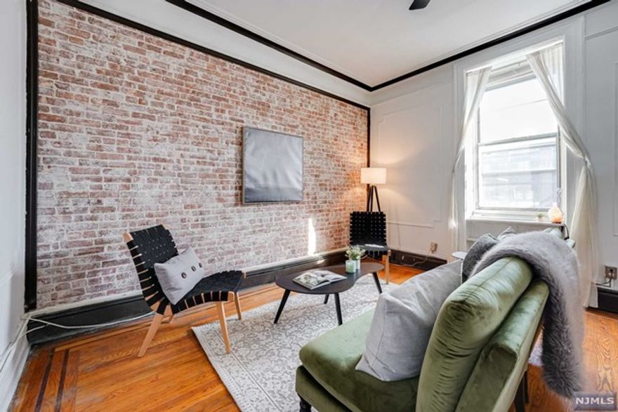 Don't miss this queen sized 1 bedroom with classic brownstone style on a highly sought after uptown Hoboken block. 832 Washington, Apt 5 features 11 foot ceilings, exposed brick, original moldings, and oak flooring with mahogany trim. The recent kitchen renovation includes stainless steel appliances, including a dishwasher! As if this wasn't enough, the apartment has its own washer/dryer in the unit. Take advantage of all that Hoboken has to offer with popular bars, boutiques and restaurants right outside your door. You'll love spending time in nearby Elysian or Maxwell Place parks or at Pier 13. Finally, the NJ Transit bus stop on 9th and Washington and the nearby NY Waterway Ferry stop will make any commuter's dreams come true with a less than 15 minute ride to Midtown Manhattan!